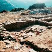 Φεύγει η χωματερή από τον αρχαιολογικό χώρο του Στρόφιλα