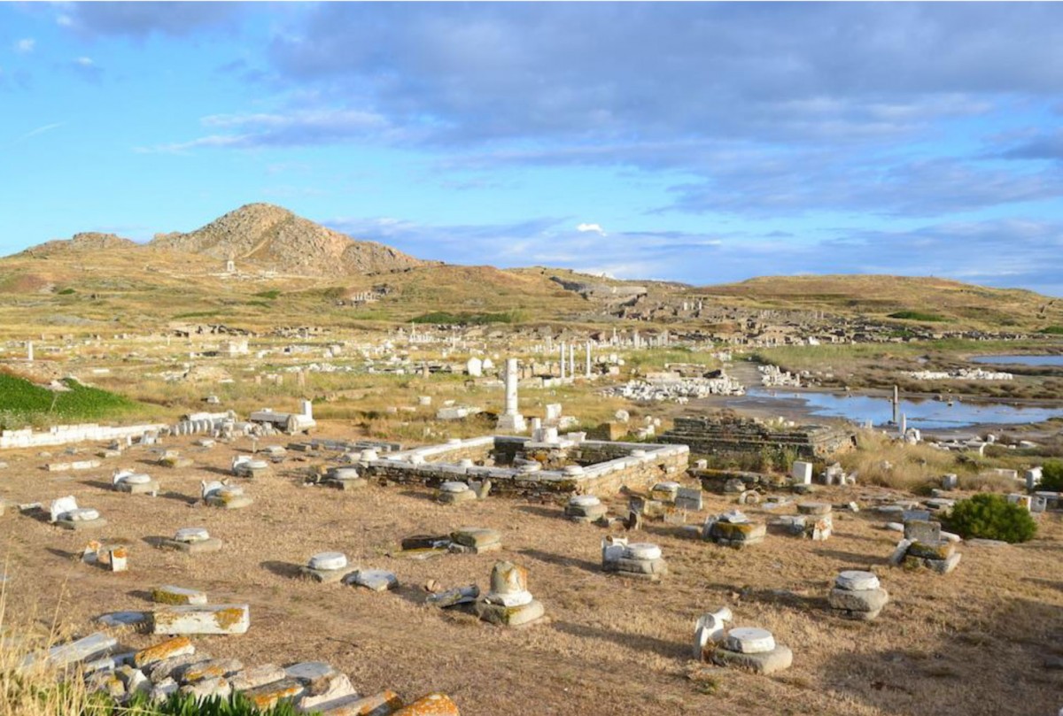 Η Υπόστυλη Αίθουσα της Δήλου