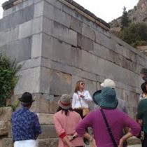 Έλεγχοι για παράνομες ξεναγήσεις στη Ρόδο