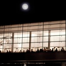 Δύο μουσικές βραδιές με φεγγάρι στο Μουσείο Ακρόπολης