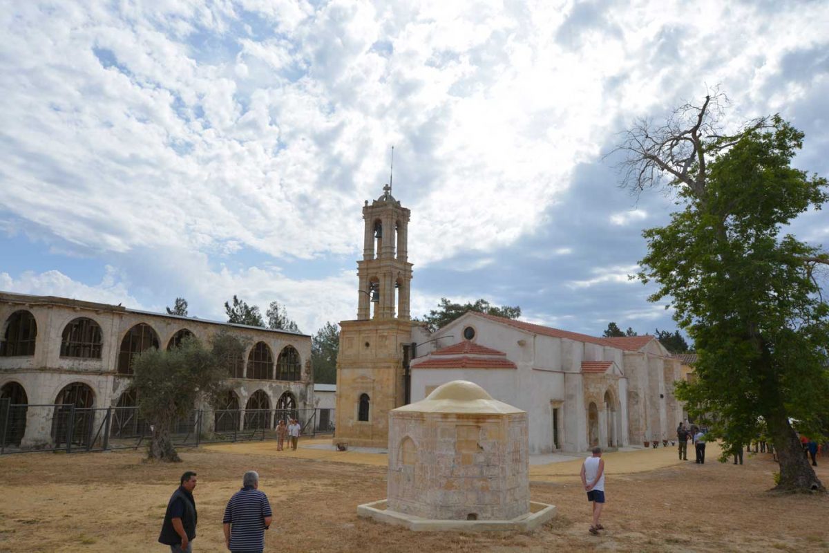 Προχωρούν οι εργασίες αποκατάστασης στη μονή του Αγίου Παντελεήμονα στη Μύρτου (φωτ.: ΑΠΕ-ΜΠΕ/Α. Βικέτος).