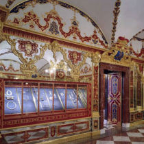 Οι κλέφτες του μουσείου της Δρέσδης διέφυγαν με κοσμήματα «ανεκτίμητης αξίας»