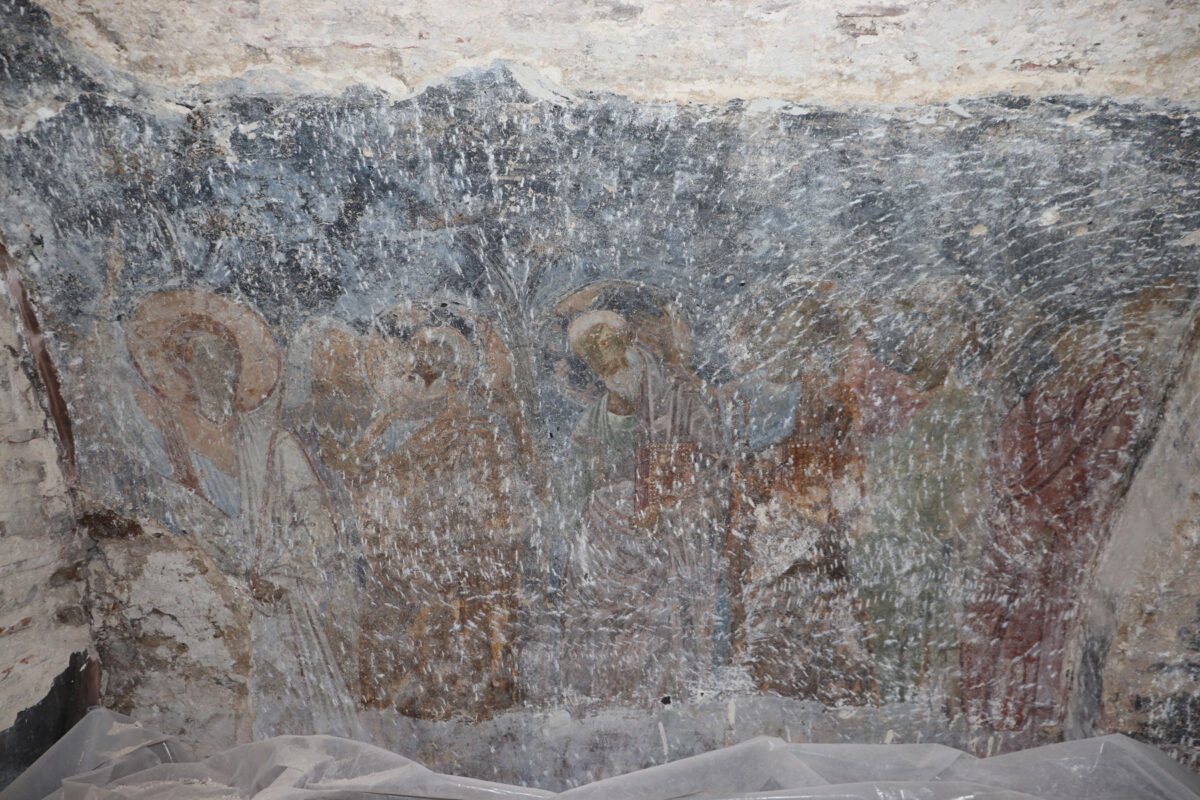 Τοιχογραφία στη μονή Παναγίας Βλαχέρνας πριν από τις εργασίες συντήρησης. Πηγή εικόνας: ΕΦΑ Άρτας.
