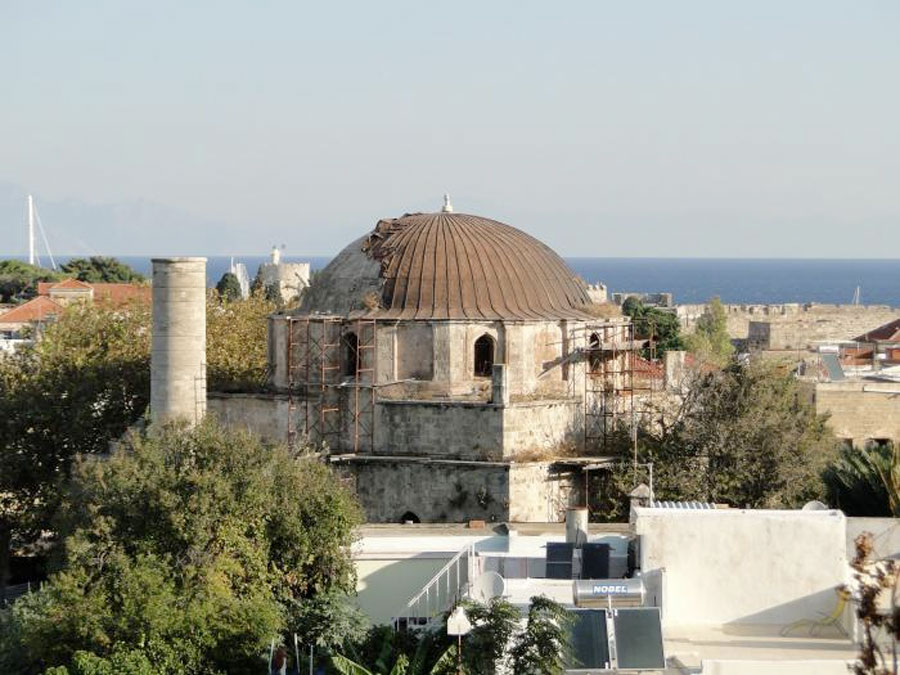 Αποκαθίσταται το τέμενος Ρετζέπ Πασά