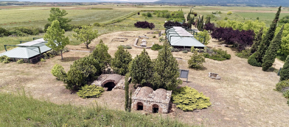 Άποψη του αρχαιολογικού χώρου της αρχαίας Ευρωπού. Πηγή εικόνας: ΥΠΠΟ.